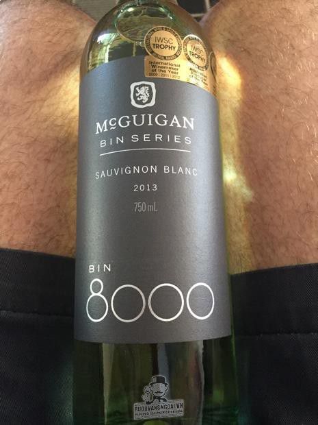 Vang Úc McGuigan Bin 8000 Sauvignon Blanc